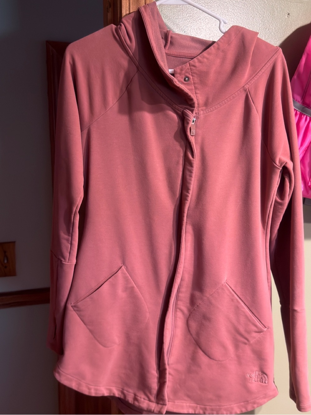 North face long dusty rose hooded sweatshirt
